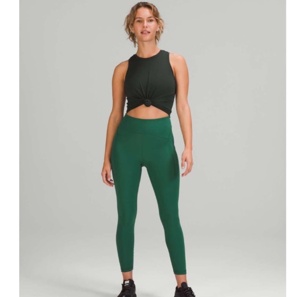 6 / NWOT Lululemon Power Thru High-Rise Tight 25" Everglade Green